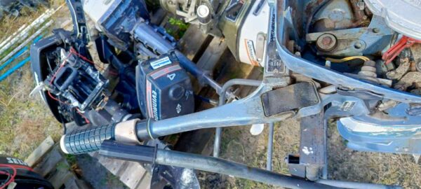 Evinrude 15KM 2T cały na części (spodzina)