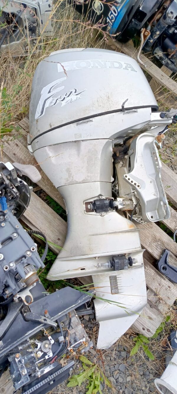 Silnik zaburtowy Honda BF50 rozrusznik