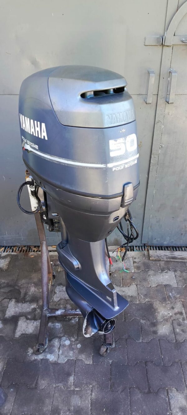 WhatsApp-Image-2025-08-13-at-11.42.44.jpeg Silnik zaburtowy YAMAHA 50 KM stopa L Power Trim Manetka