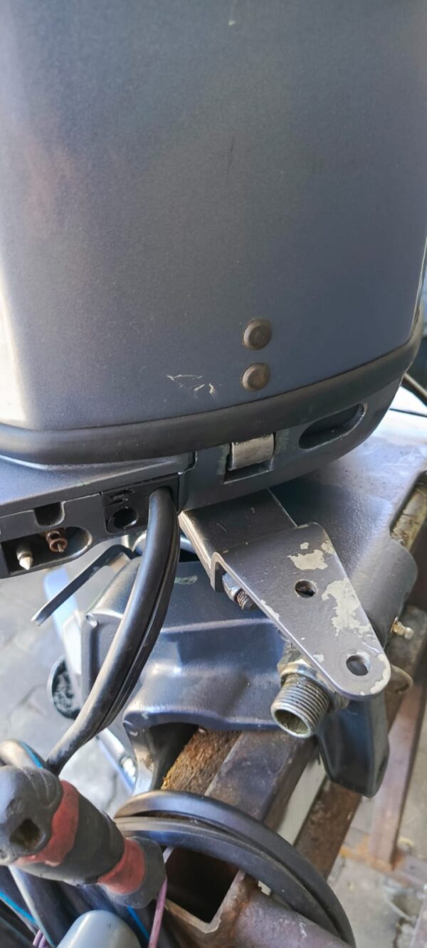 WhatsApp-Image-2025-08-13-at-11.42.45-3.jpeg Silnik zaburtowy YAMAHA 50 KM stopa L Power Trim Manetka