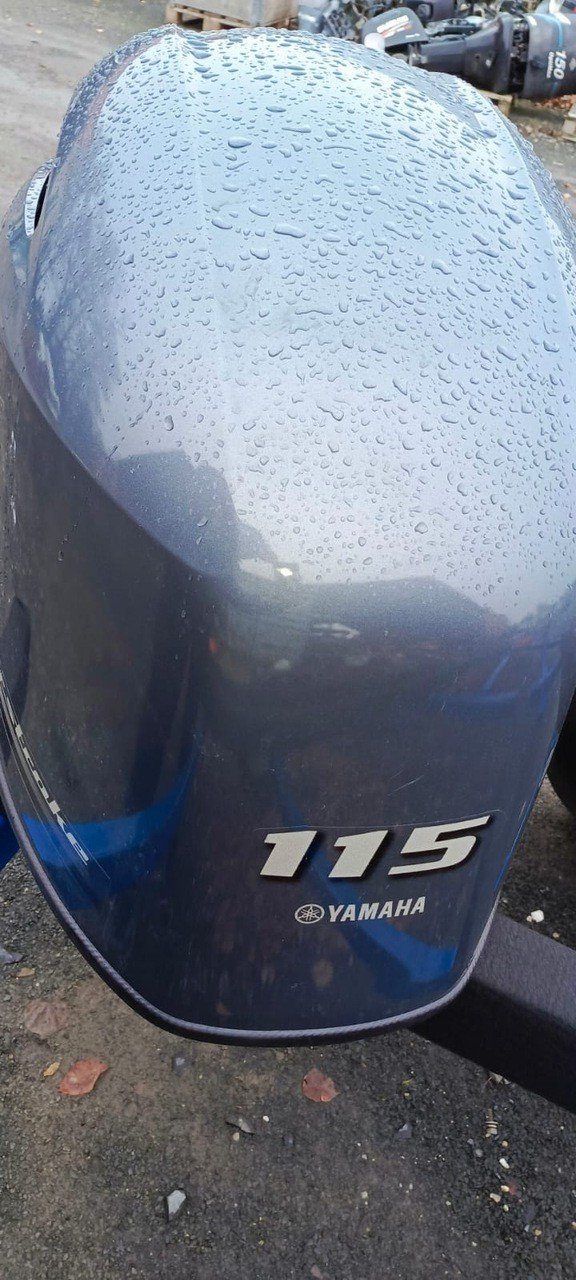 Czapa pokrywa obudowa silnika Yamaha 115KM