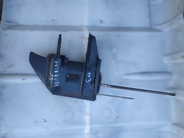 Evinrude silnik zaburtowy 15HP Spodzina nr.3