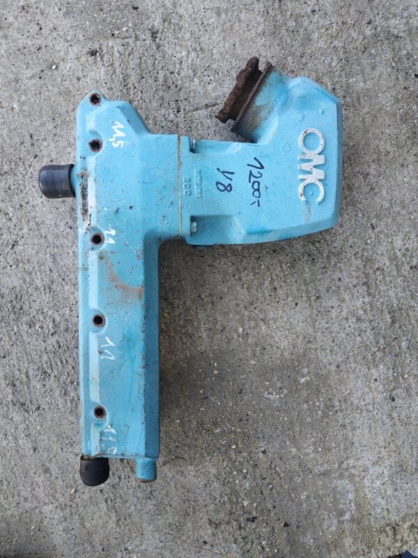kolektor-wydechowy-omc-gm-v8-silnik-5-0-l-5-7-l_f.jpg Kolektor wydechowy OMC GM V8 silnik 5,0 l/5,7 l