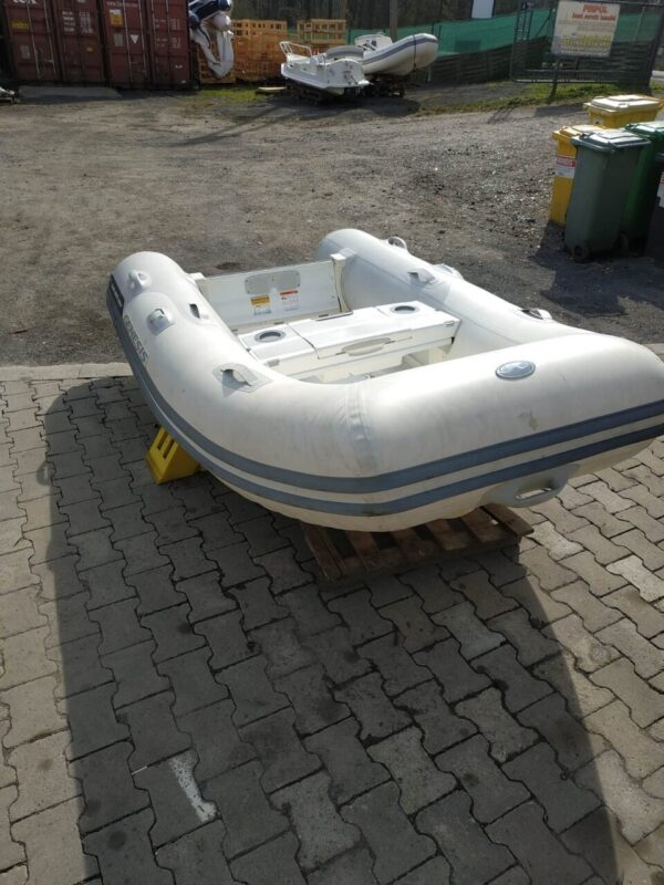 Ponton RIB Walker bay genesis 270