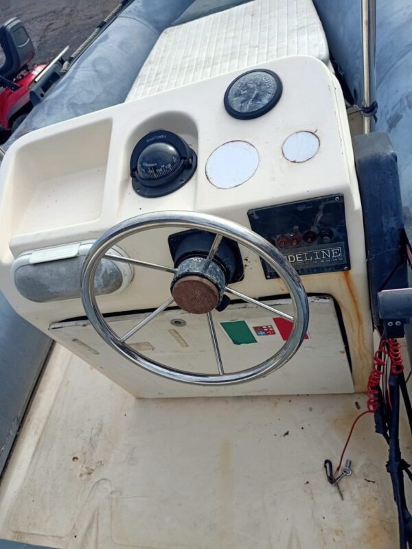 rib-4-60-z-silnikiem-evinrude-25.7_f.jpg Rib 4.60 z silnikiem Evinrude 25