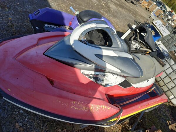 see-doo-260-skuter-wodny-kompter-ze-zrywka_f.jpg Sea-Doo 215 Skuter wodny Komputer ze zrywką