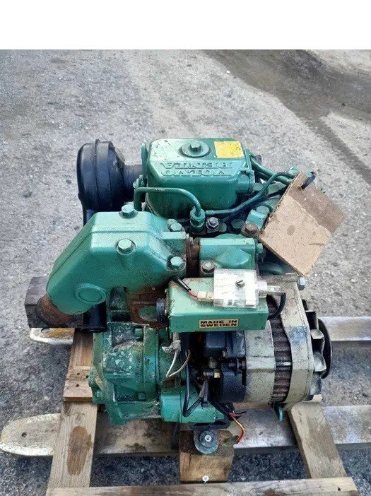silnik-stacjonarny-volvo-penta-2000-diesel.1_f.jpg silnik stacjonarny VOLVO PENTA 2000 diesel