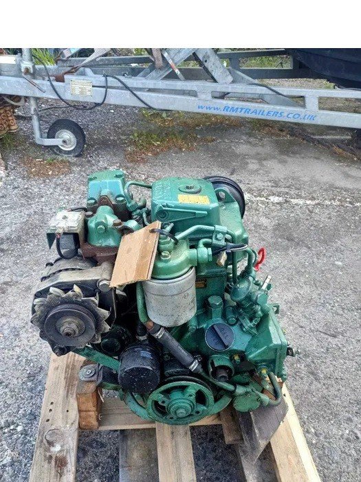 silnik-stacjonarny-volvo-penta-2000-diesel.2_f.jpg silnik stacjonarny VOLVO PENTA 2000 diesel