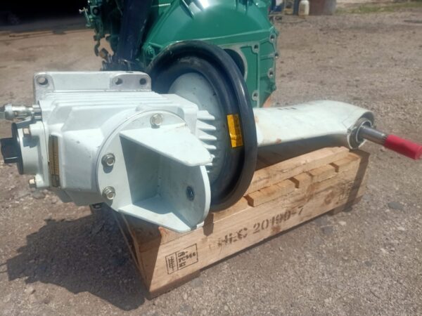 Silnik stacjonarny VOLVO PENTA 2000 model 2001