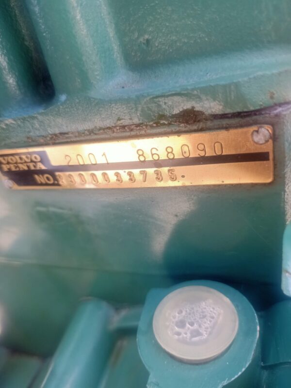Silnik stacjonarny VOLVO PENTA 2000 model 2001