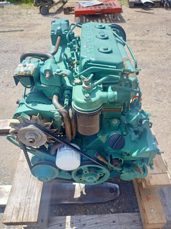 Silnik stacjonarny VOLVO PENTA 2000 model 2003