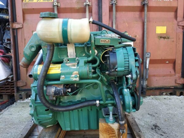 silnik-stacjonarny-volvo-penta-2003-diesel_f.jpg Silnik stacjonarny VOLVO PENTA 2003 Diesel