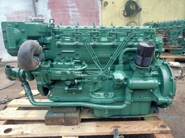 silnik-stacjonarny-volvo-penta-aqp-290-200_f.jpg Silnik stacjonarny Volvo Penta AQD 29/200