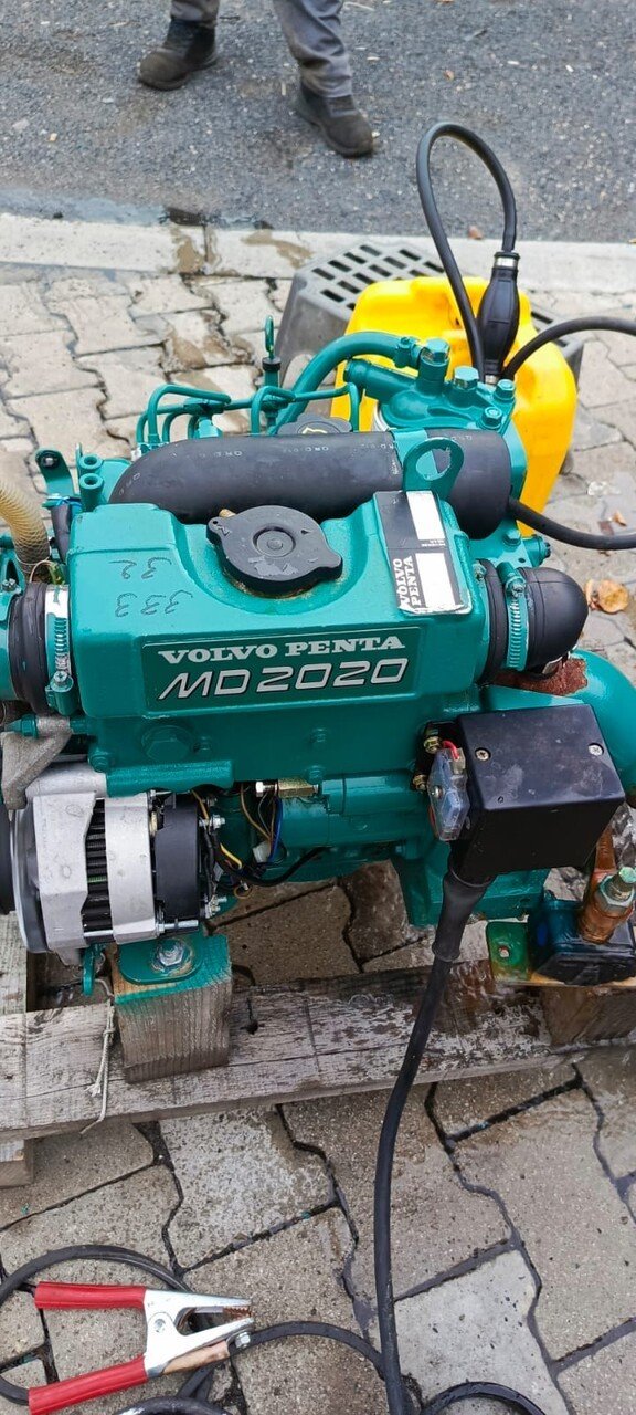 silnik-stacjonarny-volvo-penta-md2020-diesel.3_f.jpg silnik stacjonarny VOLVO PENTA MD2020 diesel