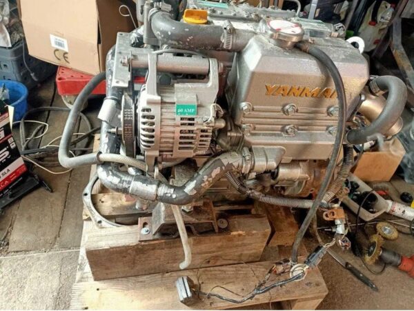 silnik-stacjonarny-yanmar-3ym30-3cylindry-diesel_f.jpg silnik stacjonarny YANMAR 3YM30 3cylindry diesel