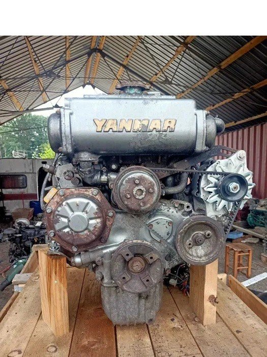 silnik-stacjonarny-yanmar-4cylindry-diesel-4jm-te.3_f.jpg silnik stacjonarny YANMAR 4cylindry diesel 4JM-TE