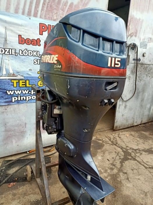silnik-zaburtowy-evinrude-115-km-wtrysk_f.jpg Silnik zaburtowy EVINRUDE 115 KM wtrysk