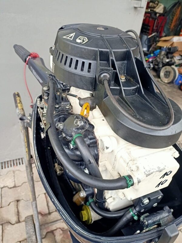 silnik-zaburtowy-evinrude-8-km-stopa-s_f.jpg Silnik zaburtowy EVINRUDE 8 KM Stopa S