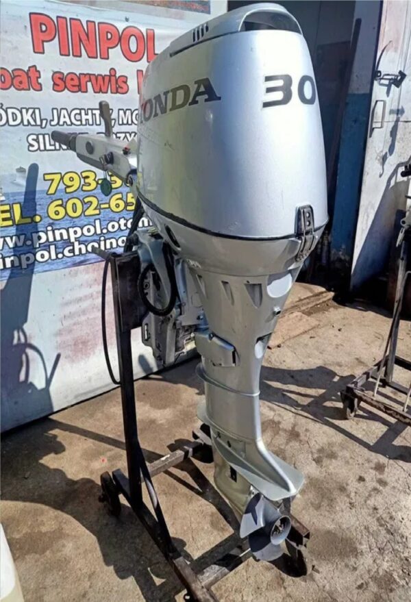 silnik zaburtowy HONDA 30 KM rumpel power trim 4-suw