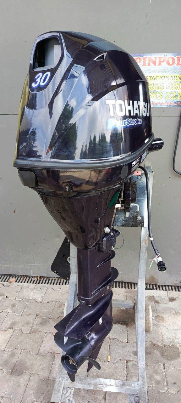 silnik-zaburtowy-tohatsu-30-km-stopa-l-wtrysk-2015r_f.jpg Silnik zaburtowy Tohatsu 30 KM Stopa L Wtrysk 2015r.