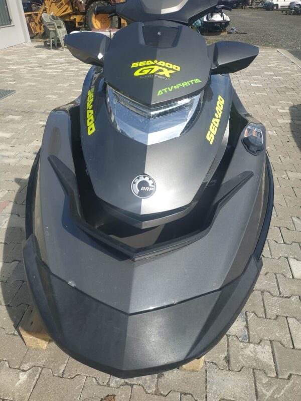 skuter-wodny-sea-doo-gtx-260-ltd-2015-32mth.2_f.jpg Skuter wodny SEA DOO GTX 260 LTD 2015 32MTH