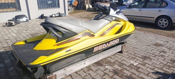 skuter-wodny-seadoo-215-supercharged.1_f-1.jpg Skuter wodny SeaDoo 215 supercharged