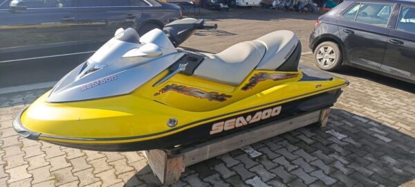 skuter-wodny-seadoo-215-supercharged.4_f.jpg Skuter wodny SeaDoo 215 supercharged