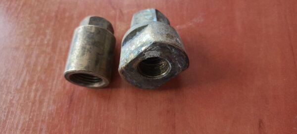 sruba-napedowa-skladana-mosiezna-18x15rh-wal-30mm.2_f.jpg Śruba napędowa składana mosiężna 18X15RH wał 30mm