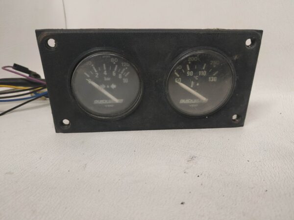 zegary-zestaw-psi-temp-quicksilver_f.jpg Zegary zestaw psi, temp Quicksilver